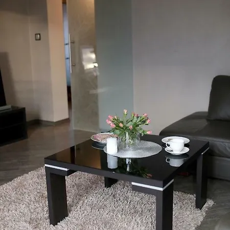 Apartament Słowiański 150 Mtr Do Plaży Centralnie Polożony Przy Głównej Promenadzie